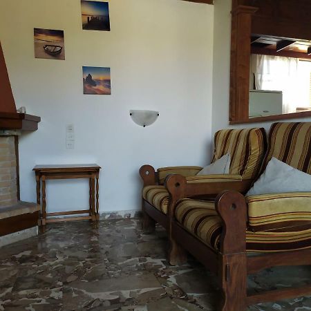 Apartment Victoria Agios Georgios  Buitenkant foto