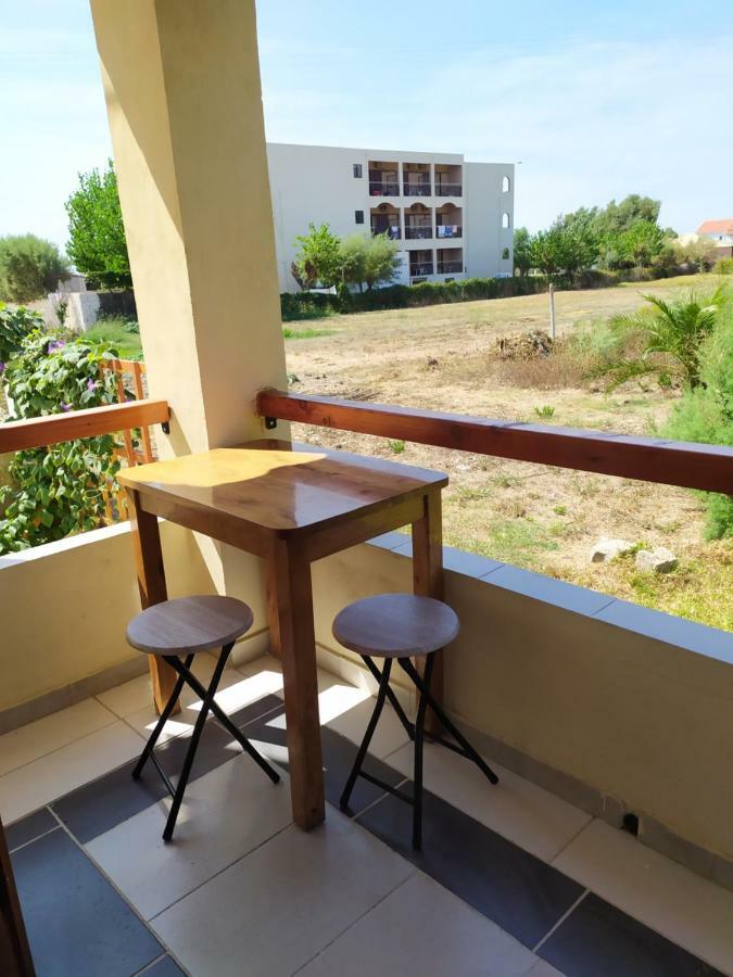 Apartment Victoria Agios Georgios  Buitenkant foto