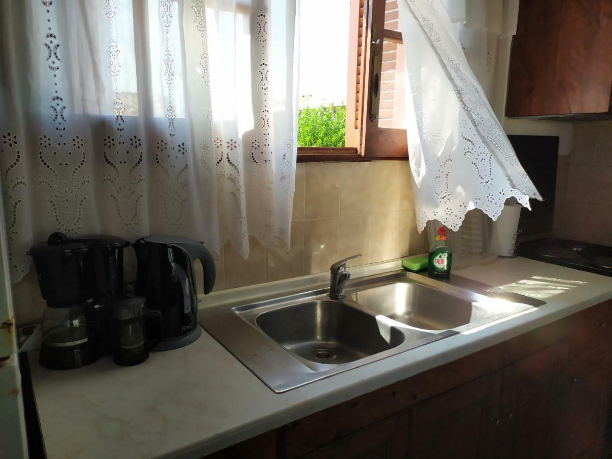 Apartment Victoria Agios Georgios  Buitenkant foto