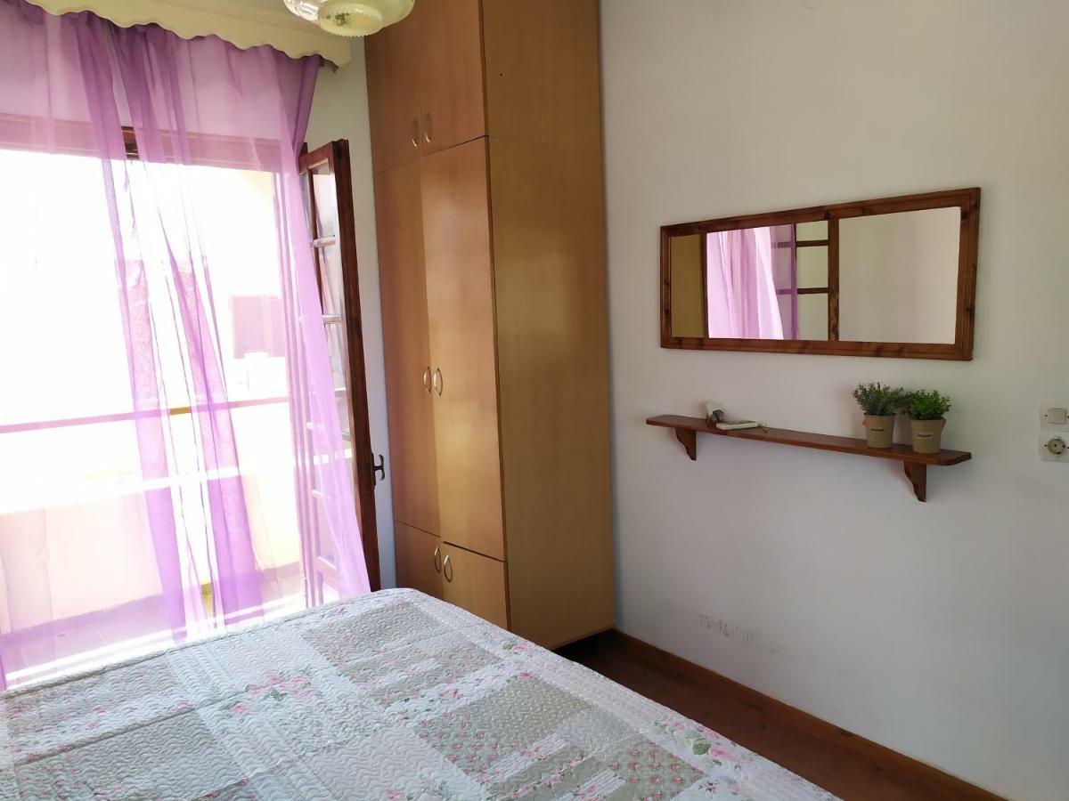 Apartment Victoria Agios Georgios  Buitenkant foto